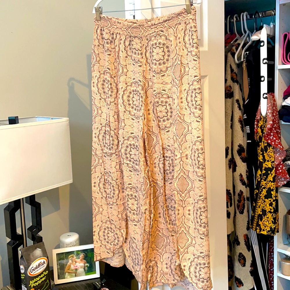Anthropology super soft Bottoms